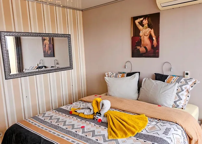 Apartment Capsexy Heliopolis Sea View Naturist Village *