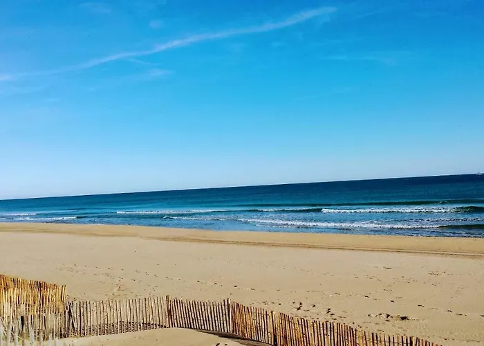 Capsexy Heliopolis Sea View Naturist Village *