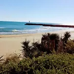 아파트 Capsexy Heliopolis Sea View Naturist Village