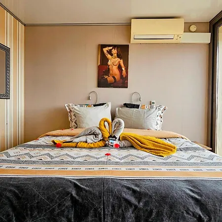 Capsexy Heliopolis Sea View Naturist Village