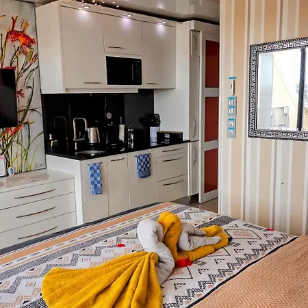 Capsexy Heliopolis Sea View Naturist Village 아파트